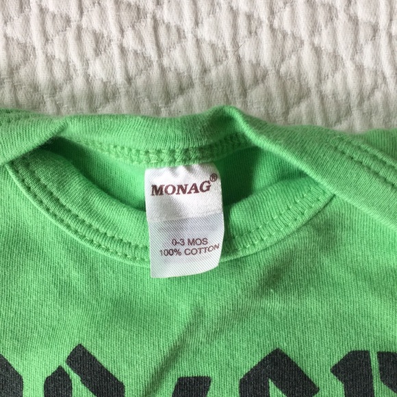 Old Navy Onesies (SET OF 5) - Picture 11 of 12